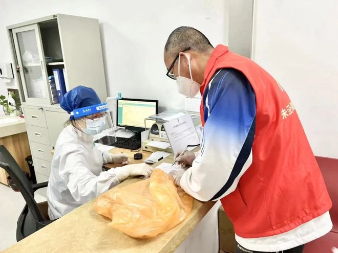 肇庆24小时高价回收医保(24小时高价回收医保医保套出)